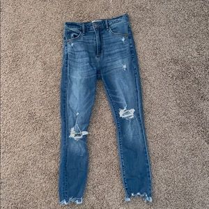 Abercrombie & Fitch High Rise Super Skinny Jean